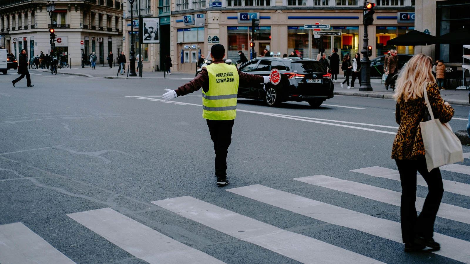 Fransa’da yeni trafik yasası: Alman sürücüler de etkilenecek