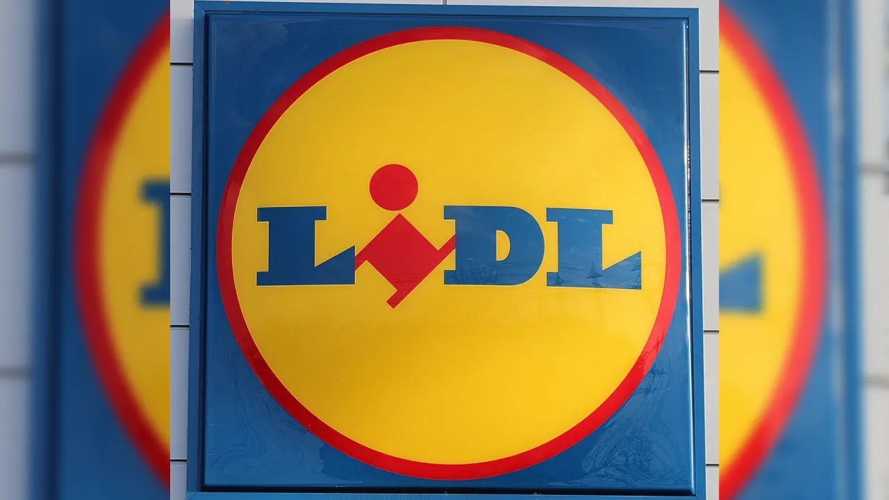 Hırsızlık arttı, Lidl’den öğrencilere "hızlı kasa" yasağı geldi