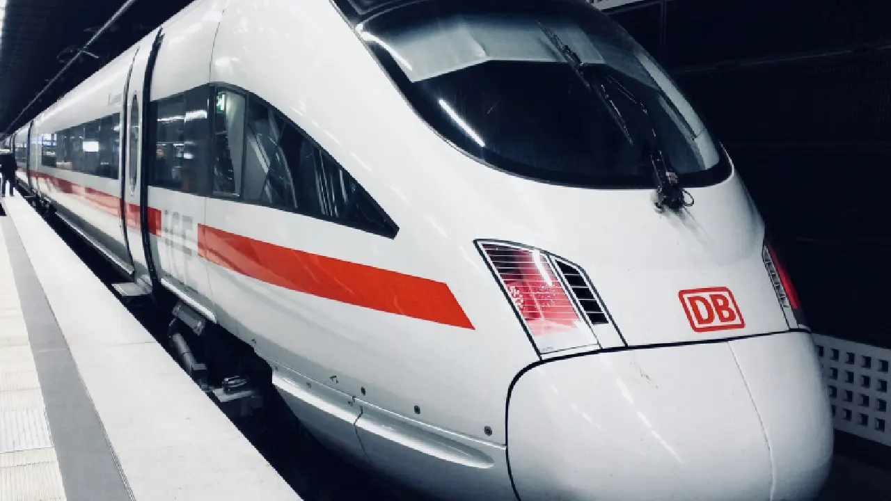 Deutsche Bahn trenlerinde yeni dönem: Özel ekipler hazır bekletilecek