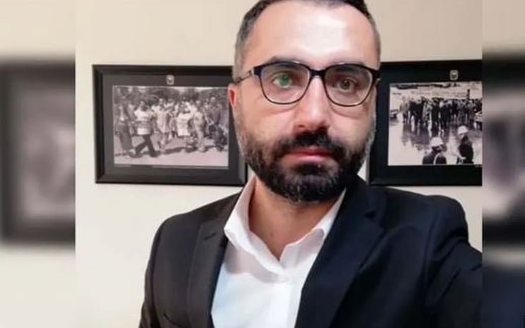Deutsche Welle gazetecisi Alican Uludağ  tek kişilik hücreye konuldu
