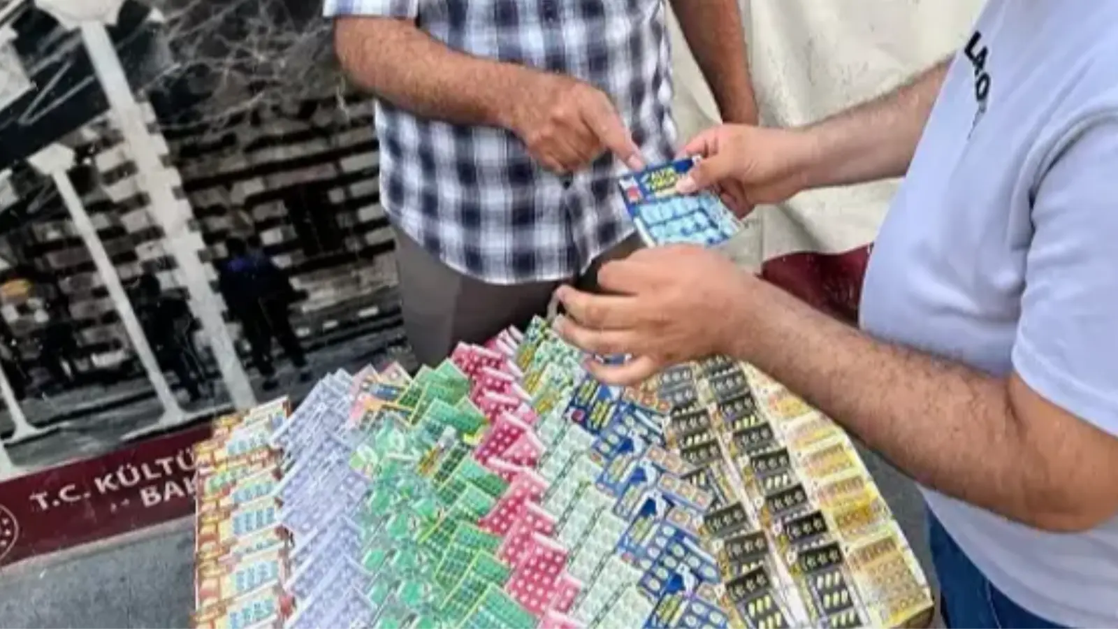 Almanya’dan Kayseri’ye gelen gurbetçiye kazı kazandan 40 milyon TL çıktı