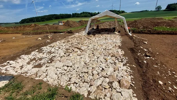 A8 kazılarında Roma döneminin 2 bin yıllık yolu ortaya çıkarıldı