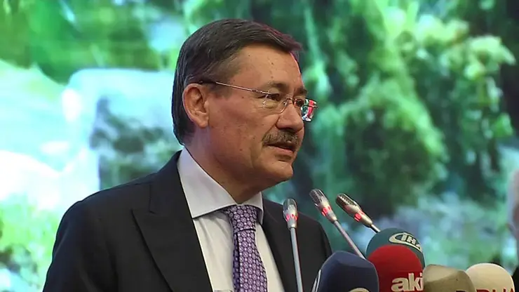 Gökçek'ten Almanya açıklaması: Oğlu vatandaşlık için şirket kurdu