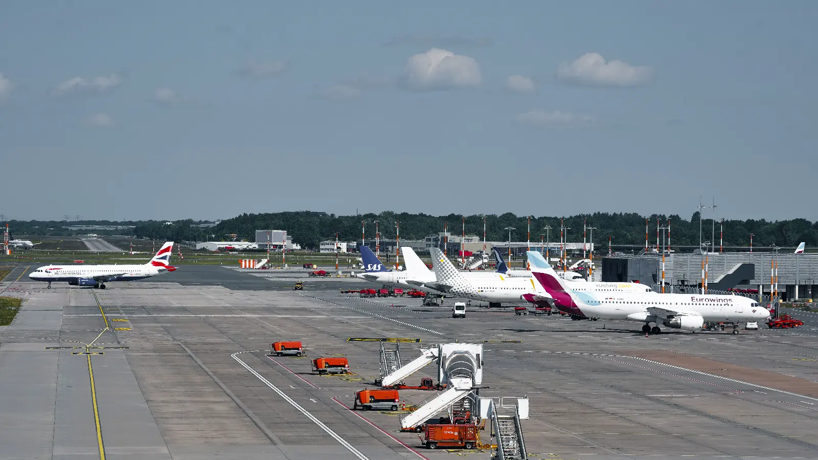Hamburg Havalimanı'nda check-in sistemi değişiyor