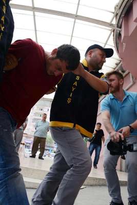 Babalarını ve kızkardeşlerini öldüren eniştelerini öldürmekle suçlanan 2 kayınbirader tahliye edildi