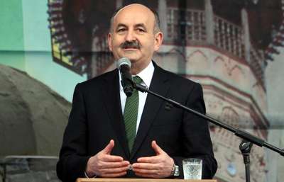 Bakan Müezzinoğlu: Bir ve beraber olma ruhuna ihtiyacımız var