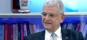 'Yeni pasaportlar için harç ödenmeyecek'