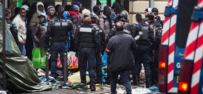 Paris'te sığınmacılar tahliye edildi