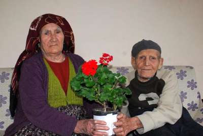 74 yıldır bitmeyen aşk