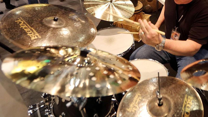 Türk müzik aletleri Frankfurt’ta görücüye çıktı