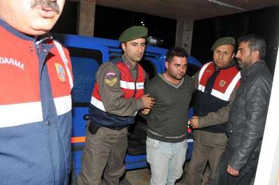 Üniversiteli Özgecan'ı 5 bin kişi uğurladı (2)