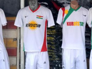 'Kürdistan' yazılı tişörtler toplatıldı