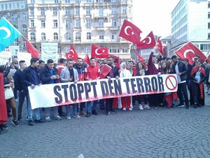 Almanya'nın 7 şehrinde terör protestosu