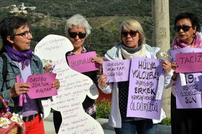 Bodrum'da kadın cinayetleri protesto edildi