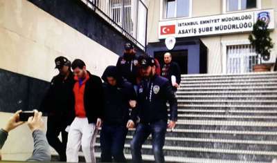 Açamadıkları kasayı çalan 4 şüpheli yakalandı