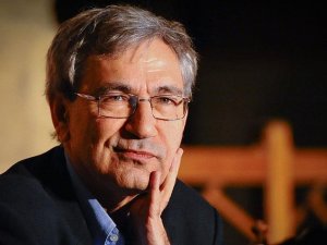 Orhan Pamuk: Ülkem için endişeliyim