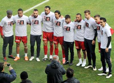 Mersin İdmanyurdu’ndan Özgecan için anlamlı tepki