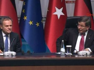 Tusk: Kimse Türkiye'ye ders vermesin