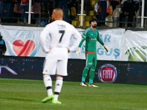 Beşiktaş'ta savunma alarm veriyor