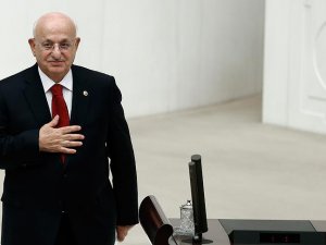 'Laiklik yeni anayasada olmamalı'