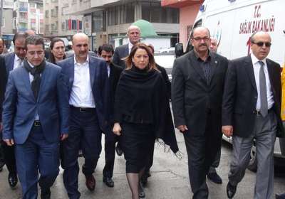 Özgecan'ın babası: İdam gelsin ama çözüm değil (2)