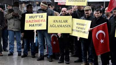 MUT'TA 'GAZİNOLAR KAPATILSIN' EYLEMİ