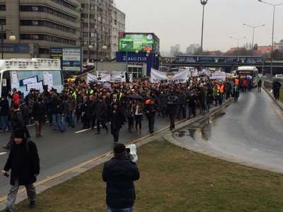 Avukatlar, cübbeleriyle TBMM'ye yürüdü (2)- Yeniden