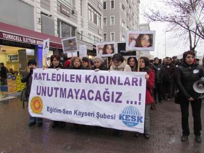 Kayserili kadınlardan Nihat Doğan’a Özgecan tepkisi