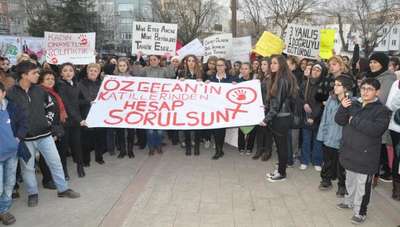 Keşan’da kadınlar Özgecan için yürüdü