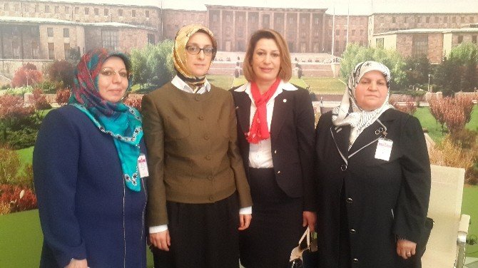Almanya'daki Türk kadınlardan şehit ailelerine destek