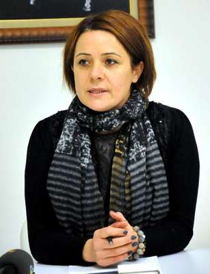 BESİAD'tan Özgecan protestosu