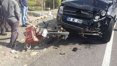 Hatalı 'U' dönüşü yapan motosikletliye cip çarptı: 1 ölü
