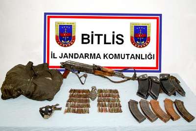 Bitlis'te 1 PKK'lı teslim oldu