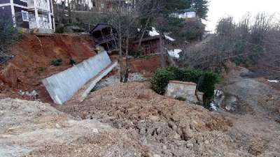 Sapanca'da heyelan yüzünden 5 yıldızlı otel inşaatı yıktırıldı
