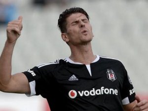 Mario Gomez'den iddialara yanıt