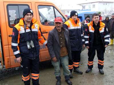 AFAD, tartıştığı eşine kızıp mağaraya sığınan adamı buldu