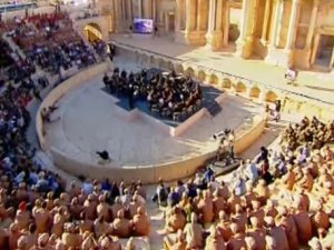 IŞİD'den kurtarılan antik kentte klasik müzik konseri