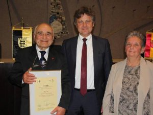 Karlsruhe Belediyesi'nden Birol Tayşi'ye Uyum Ödülü
