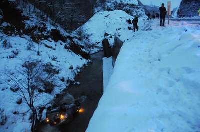 Zonguldak'ta eğitime kar engeli (3)