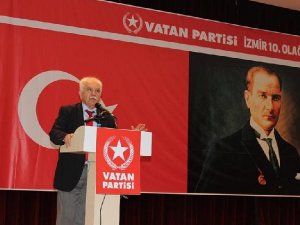 Perinçek'ten 'Davutoğlu ABD'nin adamı' iddiası