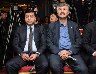 Fotoğraflar // Demirtaş: Yakalayacağımız başarıyı bir etnik kimliğin, mezhebin, inancın başarısı olarak addetmeyeceğiz