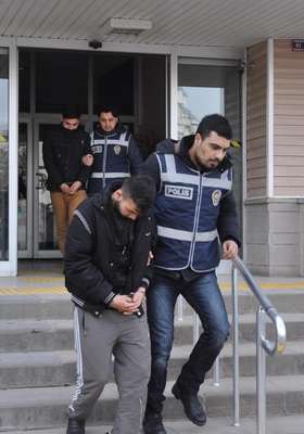 Uyuşturucu tacirlerine suçüstü