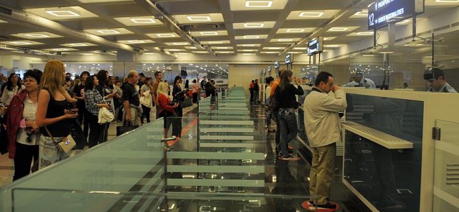 16,2 milyon yabancı 3 dakikada Türkiye vizesi aldı