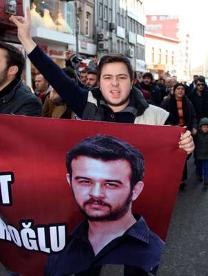 Zonguldak’ta, üniversiteli Çakıroğlu’nun öldürülmesine tepki