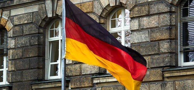 ‘Büyük bir Alman yaşamını yitirdi’