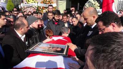 Ege Üniversitesi'nde ölümle biten kavgada polis 5 bıçak buldu, 7 kişi gözaltında (3)