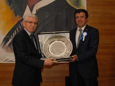 Bakan Zeybekci: Siyasi aktörler ve gençler tuzağa düşmesin (2)