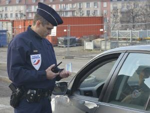 Fransa'da olağanüstü hal uzatıldı
