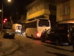 Terörist üzerindeki bombayı patlattı