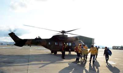 Siirt'te 1,5 yaşındaki İsmail'i Mehmetçik helikopterle kurtardı (2)